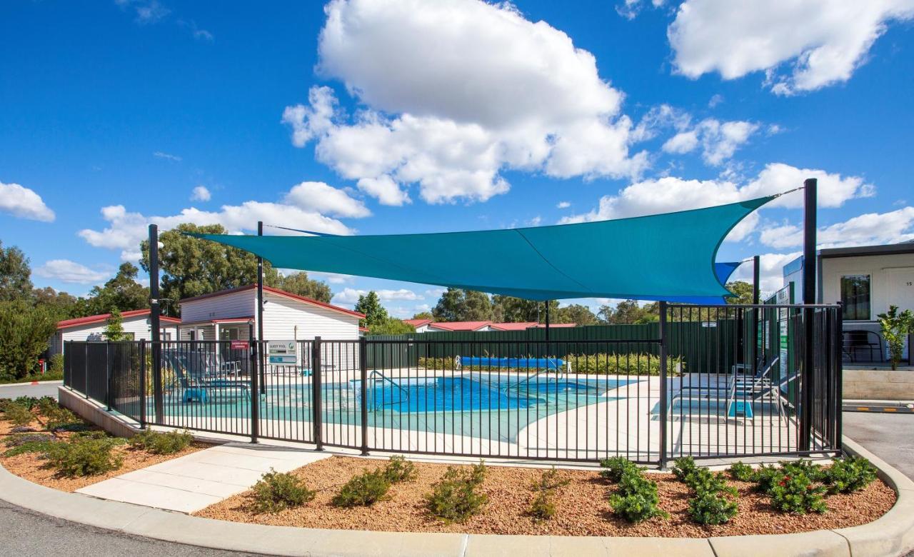 Hotel Big4 Perth Midland Tourist Park Middle Swan Exterior foto